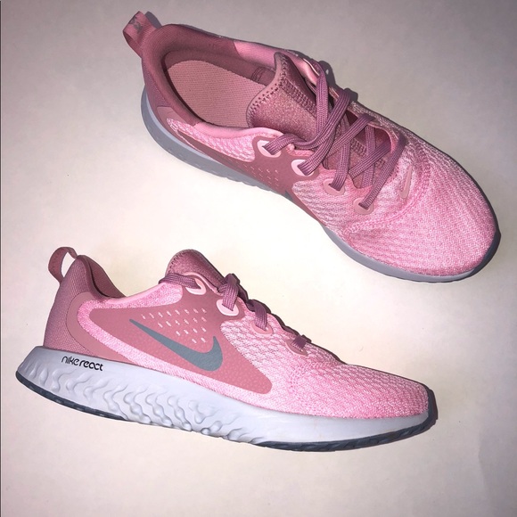Nike Shoes - Nike Legend React 7Y Women’s 8 😊